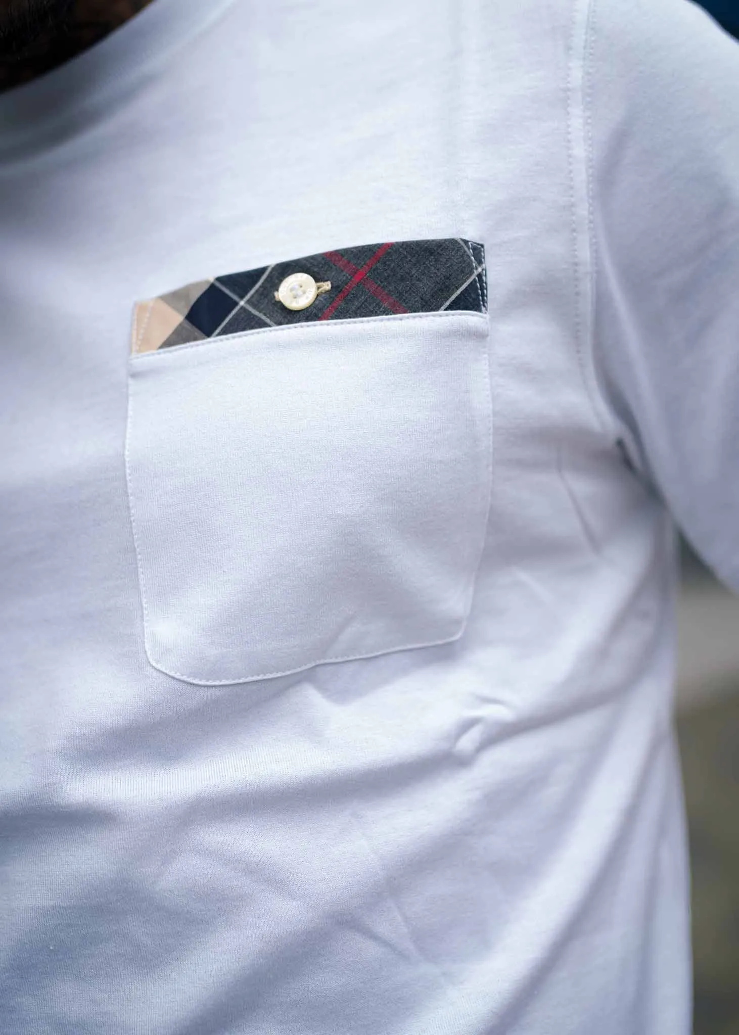Durness pocket tee - white