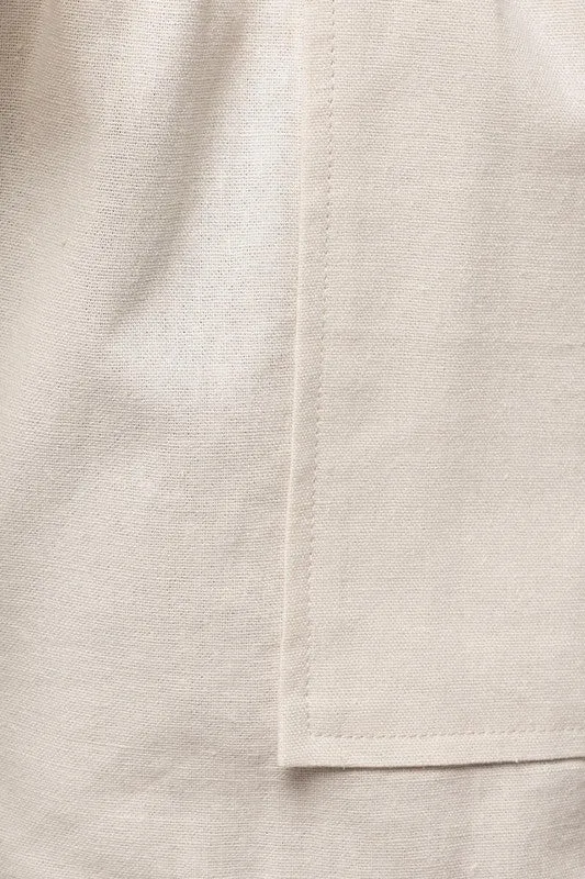 Elastic Waist Front Pocket Roll-Up Shorts