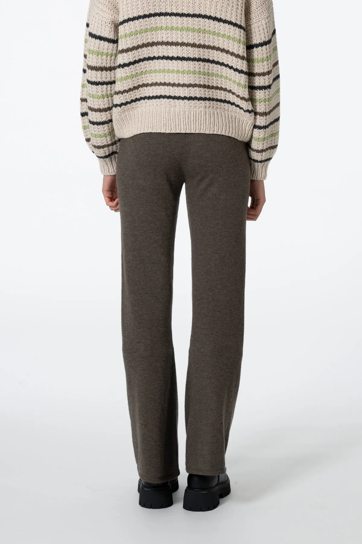Merino Pants in Mulch Brown
